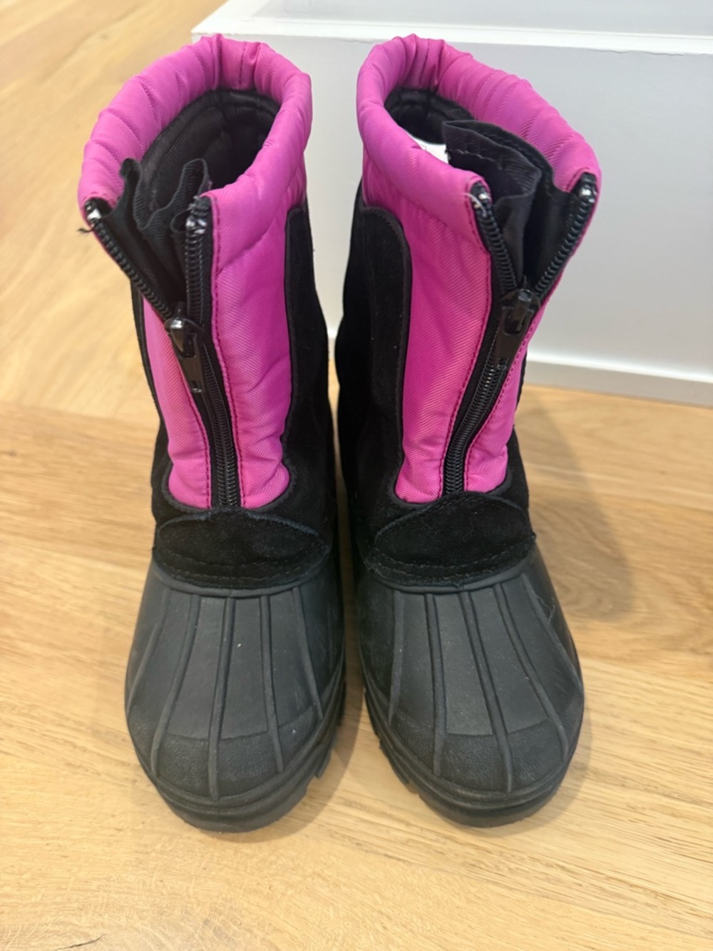 Totes Pink Nylon Winter Boots like new